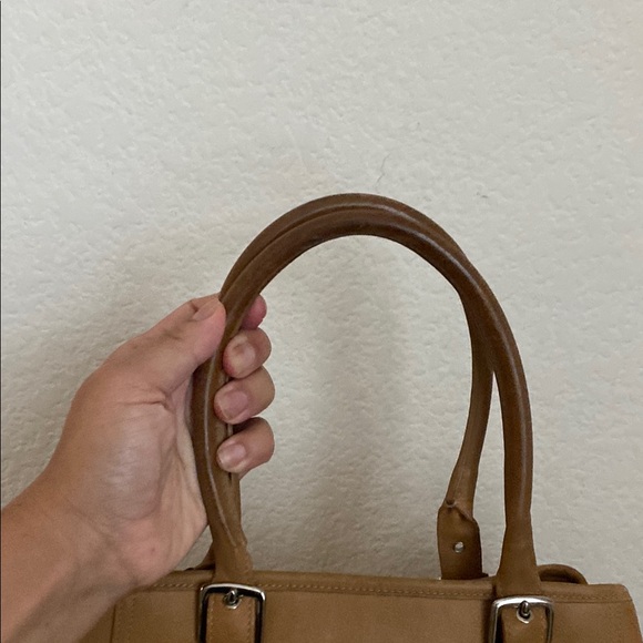 Vintage Coach Tan leather shoulder Handbag - Picture 7 of 13